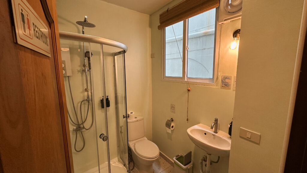 Room at Blessings yoga hostel Koh Phangan