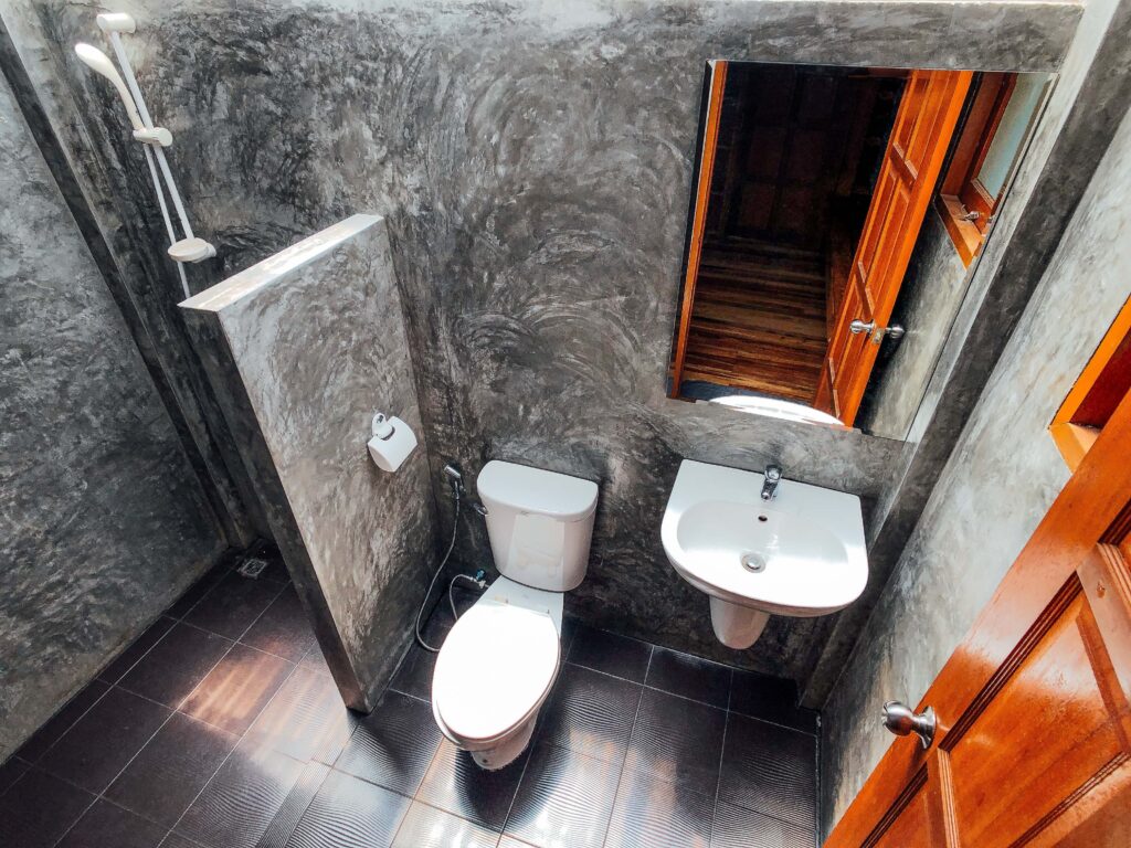 Beachfront bungalow at Colorful Hut Koh Phangan